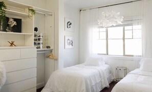 2 bedrooms