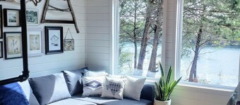 Small Rustic Cabin in the Woods 40 minutes from Dallas