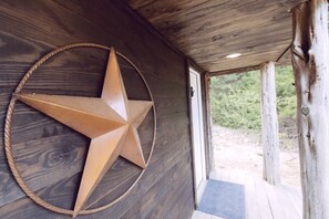 Exterior detail - Small Rustic Cabin in the Woods 40 minutes from Dallas (Terrell)