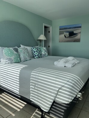 3 chambres, fer et planche à repasser, lit parapluie, Wi-Fi