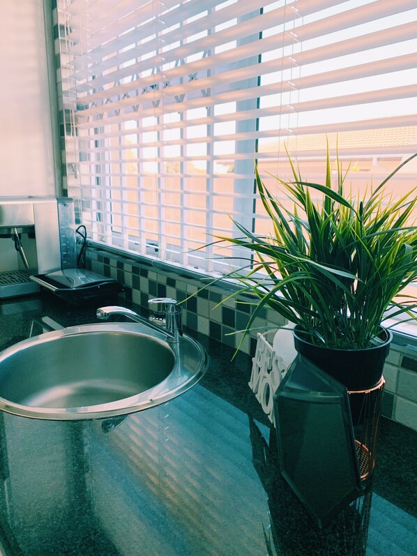 Interior - Mi Casa Tu Casa 🌟🌟 (Welgelegen 2)