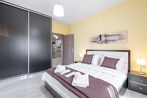 2 Schlafzimmer, Zimmersafe, WLAN, BettwÀsche