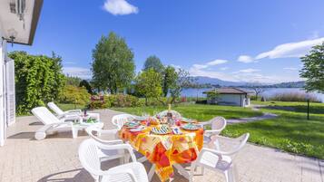 Ristorazione all'aperto