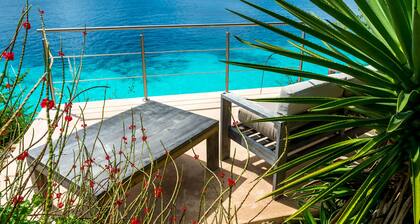 Adobe Style Oceanfront Villa with private pool