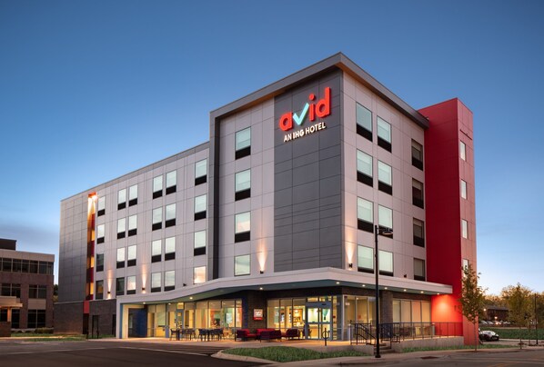 Exterior - avid hotels Madison - Monona by IHG (Madison)