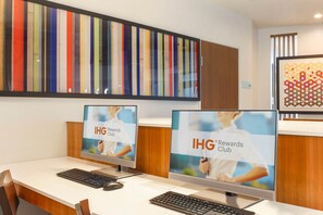 Property amenity - Holiday Inn Express & Suites Chicago O'Hare Airport by IHG (Des Plaines)
