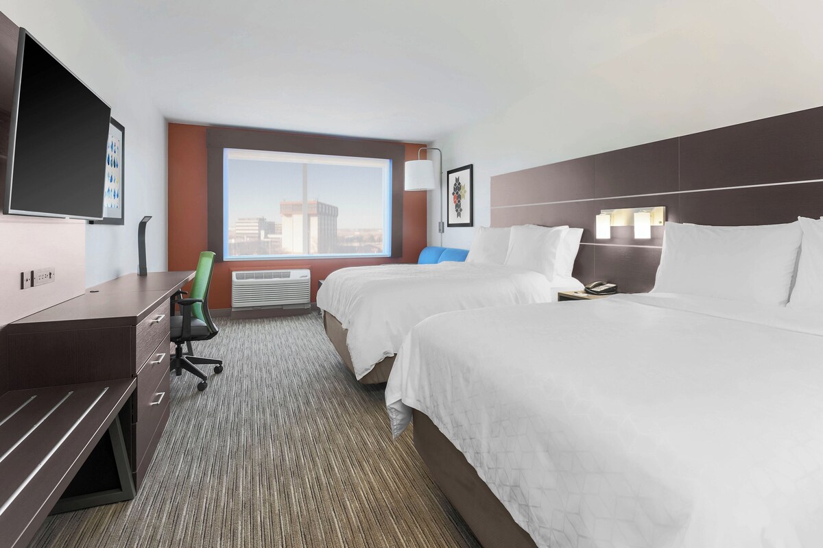 In-room safe, desk, laptop workspace, blackout curtains