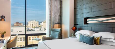 Frette Italian sheets, premium bedding, down comforters, minibar