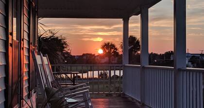 UUSI! Big Bay Creek Retreat