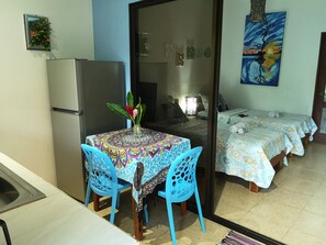 Economy Apartment | Premium bedding, down comforters, minibar, individually decorated