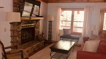 LCD-TV, peis, TV-spill og Netflix