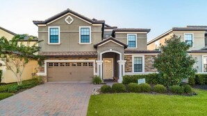 Unclassified image, 4 of 33, button - 9BR 5BA Pool Home In ChampionsGate (Davenport)