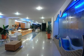 Lobby - Hotel Plazuela Real (Bucaramanga)