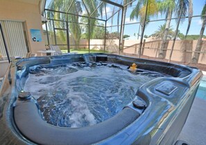 Spa - 3BR 2BA Pool Home (Kissimmee)