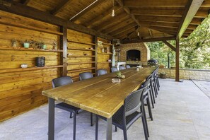 Outdoor dining - Apartment Medna B2 on the Ground Floor (Čižići)