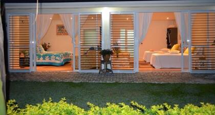 Ideal for Families or Groups of 8 Guests - Unlimited Wifi