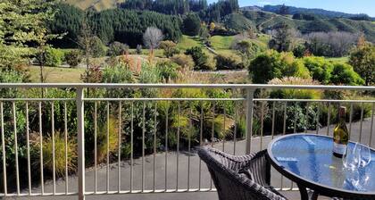 Retraite rurale Redwood Lodge avec une vue superbe