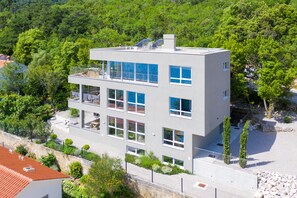 Exterior - Exclusive apartment in Sveta Marina, Istria, 1st floor - directly by the sea (Sveta Marina, Labin)