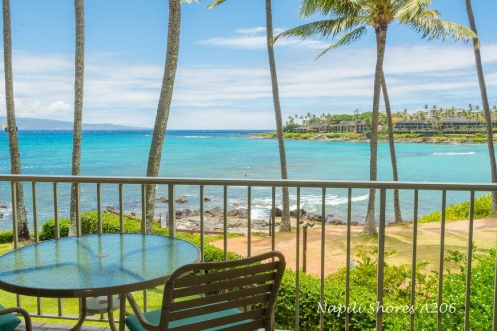 135 Ten Star Reviews out of 135, AWESOME, Maui Magic, A206 with AC, BEACHFRONT