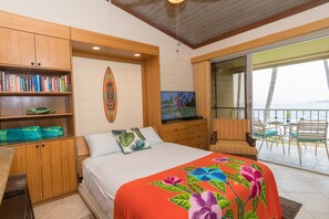 In-room safe, iron/ironing board, free WiFi, bed sheets