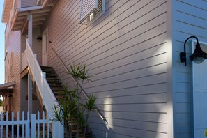 Exterior detail - Rooftop Views, Outdoor Entertaining Area and Golf Cart Included (Port Aransas)