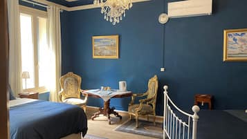 1 chambre, fer et planche Ă  repasser, Wi-Fi gratuit, draps fournis