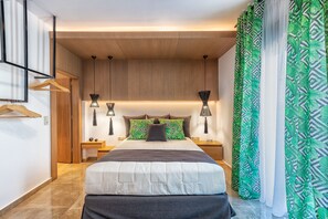 5 bedrooms, iron/ironing board, free WiFi, bed sheets