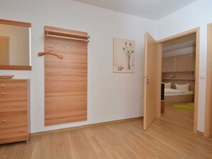 3 chambres, lit parapluie, Wi-Fi, draps fournis