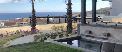 المنطقة المحيطة بالمنشأة