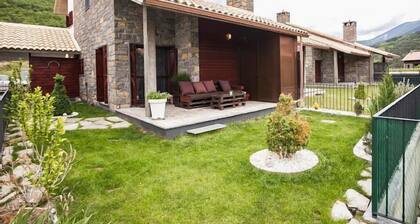 Casa Biescas for 7 people