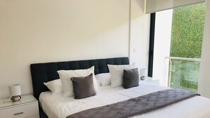 Family Apartment | Blackout drapes, iron/ironing board, WiFi (free), bed sheets - CONDO IN CANCUN (Cancun)