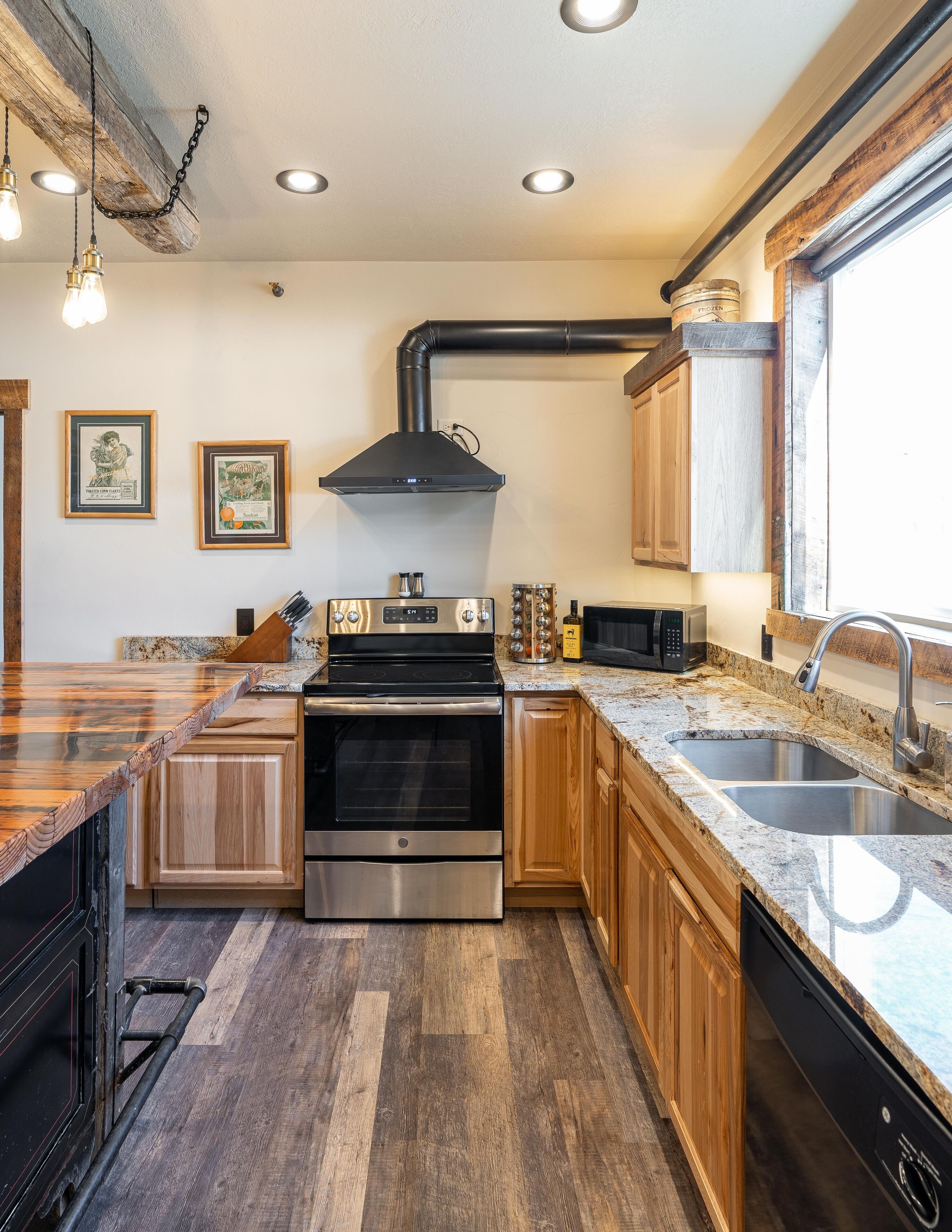 the continental divide | down duvets, in-room safe, individually decorated