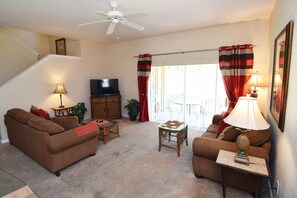 TV, DVD player - Smart HDTVs, Largest Regal Palms 4 bed/3.5 bath End Unit 1856 SqFt, Disney Close (DAVENPORT)