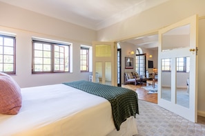 1 Schlafzimmer, Zimmersafe, Bügeleisen/Bügelbrett, WLAN