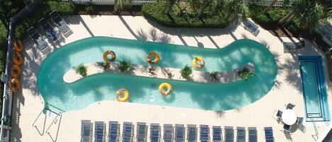 Sisäuima-allas, ulkouima-allas