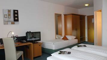 1 Schlafzimmer, Reisekinderbett, WLAN, Bettwäsche