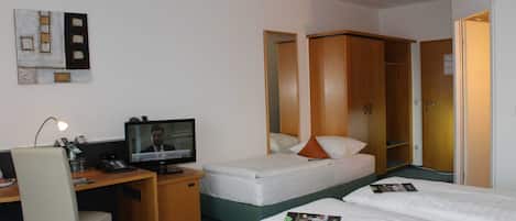 1 chambre, lit parapluie, Wi-Fi, draps fournis