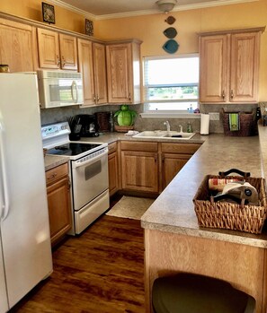 冰箱、微波炉、洗碗机、茶具/咖啡用具