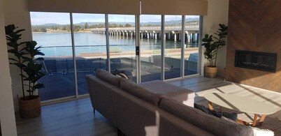 The Lakehouse Windang