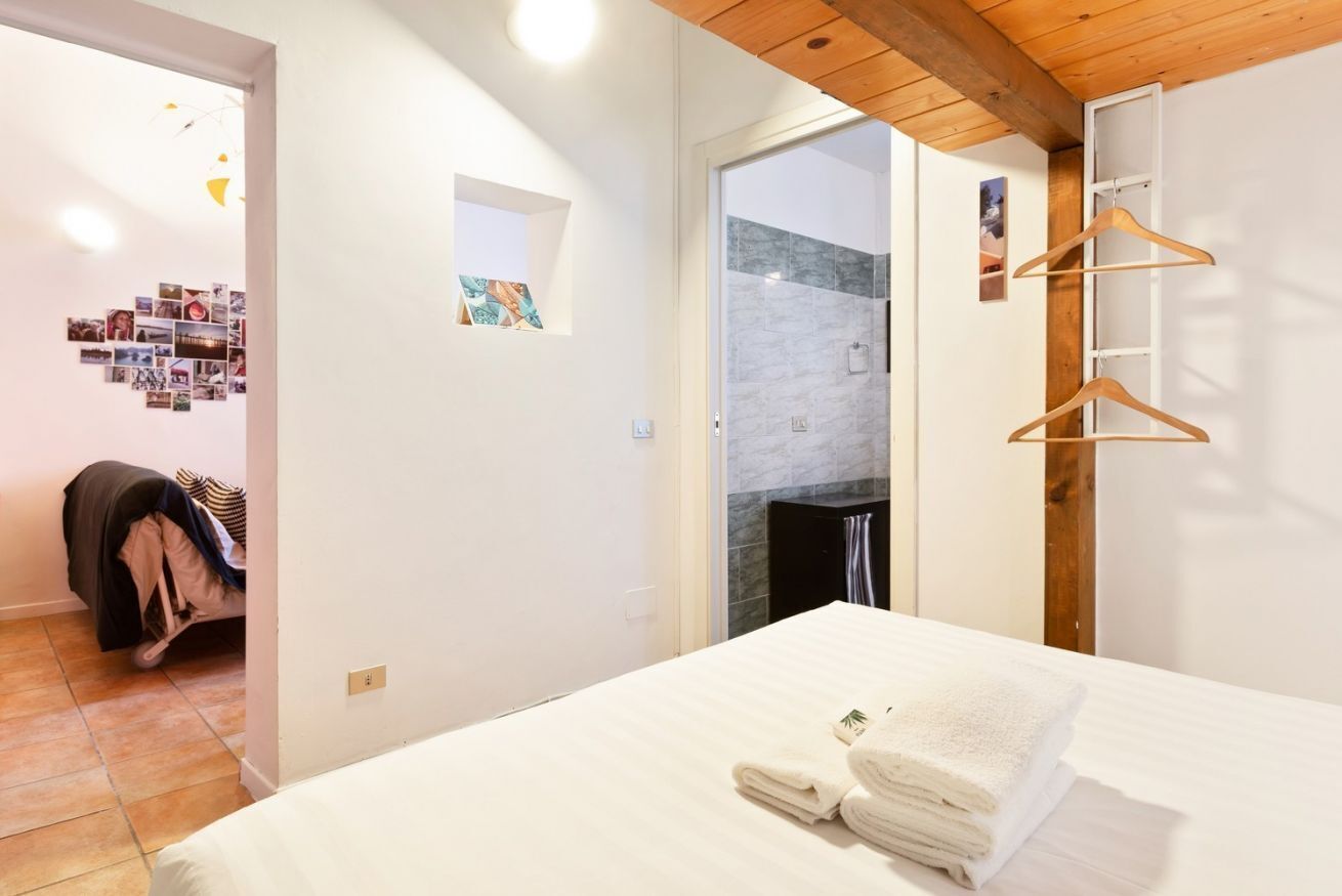 1 bedroom, iron/ironing board, WiFi