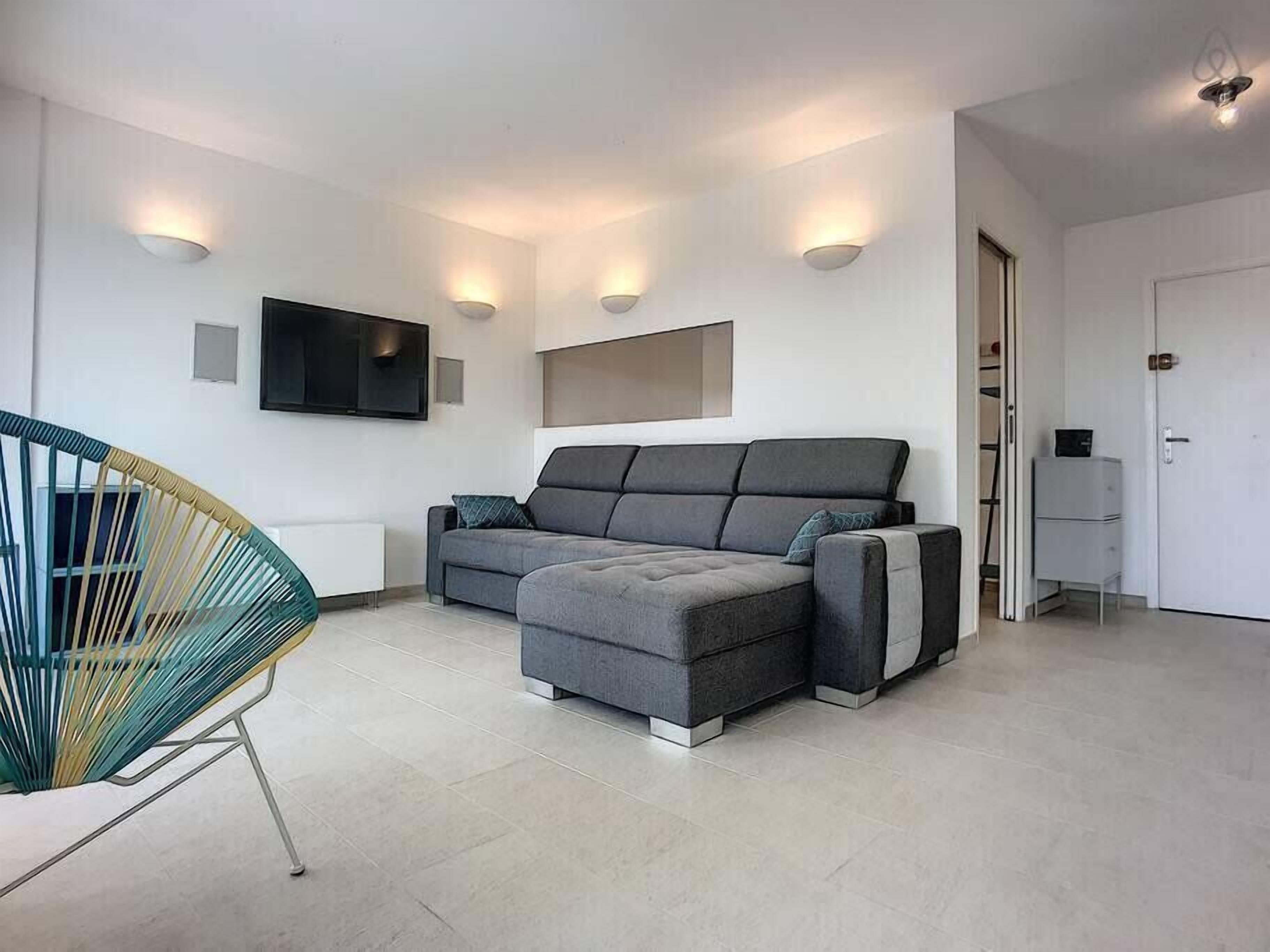 Televisión y estéreo 