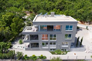Exterior - Exclusive ground floor apartment in Sveta Marina, Istria - right by the sea (Sveta Marina, Labin)