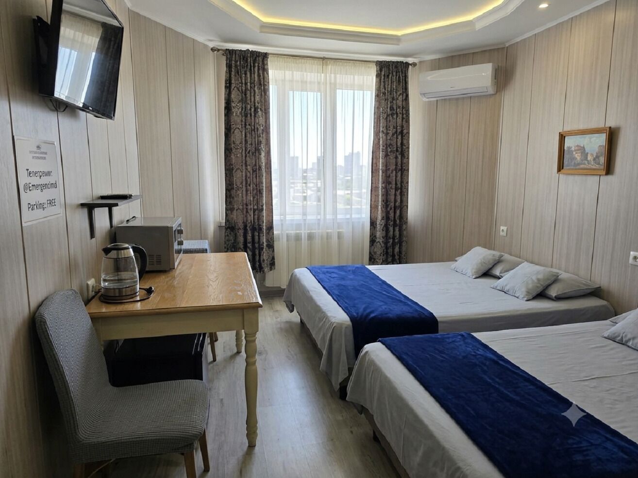 2 bedrooms, iron/ironing board, WiFi, bed sheets