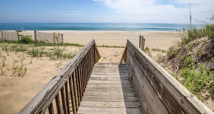 The Carriage House I (Upper) | 95 ft from the beach | Dog Friendly, Hot Tub | Nags Head