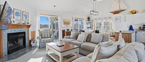 Télévision, lecteur de DVD, chaßne hi-fi