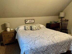 4 bedrooms, desk, iron/ironing board, free WiFi
