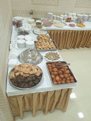 Breakfast buffet