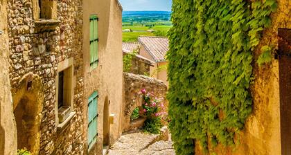 4 chambres Ă coucher dans une belle maison de vigneron