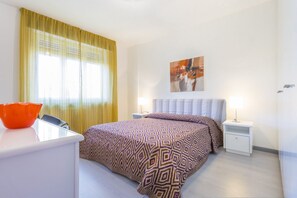 1 bedroom, iron/ironing board, WiFi