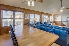 Interior - Marlin's Rest | 95 ft from the beach | Private Pool | Duck (Duck)